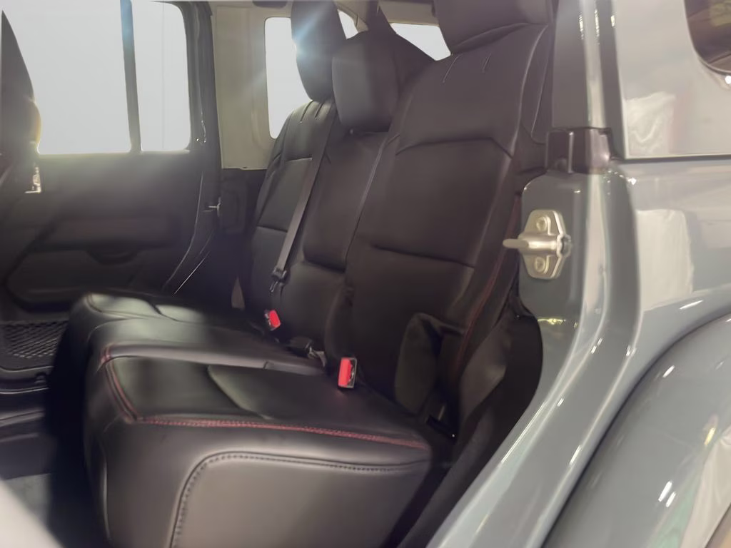 2026 Anvil Clear Coat Jeep Wrangler Rubicon 4X4 SUV