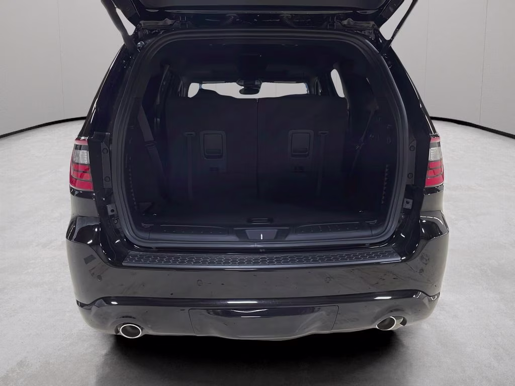2026 DB Black Crystal Clearcoat Dodge Durango GT Plus HEMI V8 AWD SUV