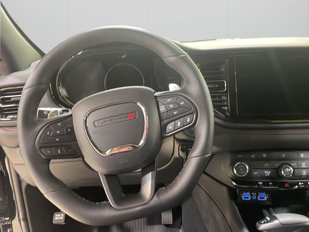 2026 DB Black Crystal Clearcoat Dodge Durango GT Plus HEMI V8 AWD SUV