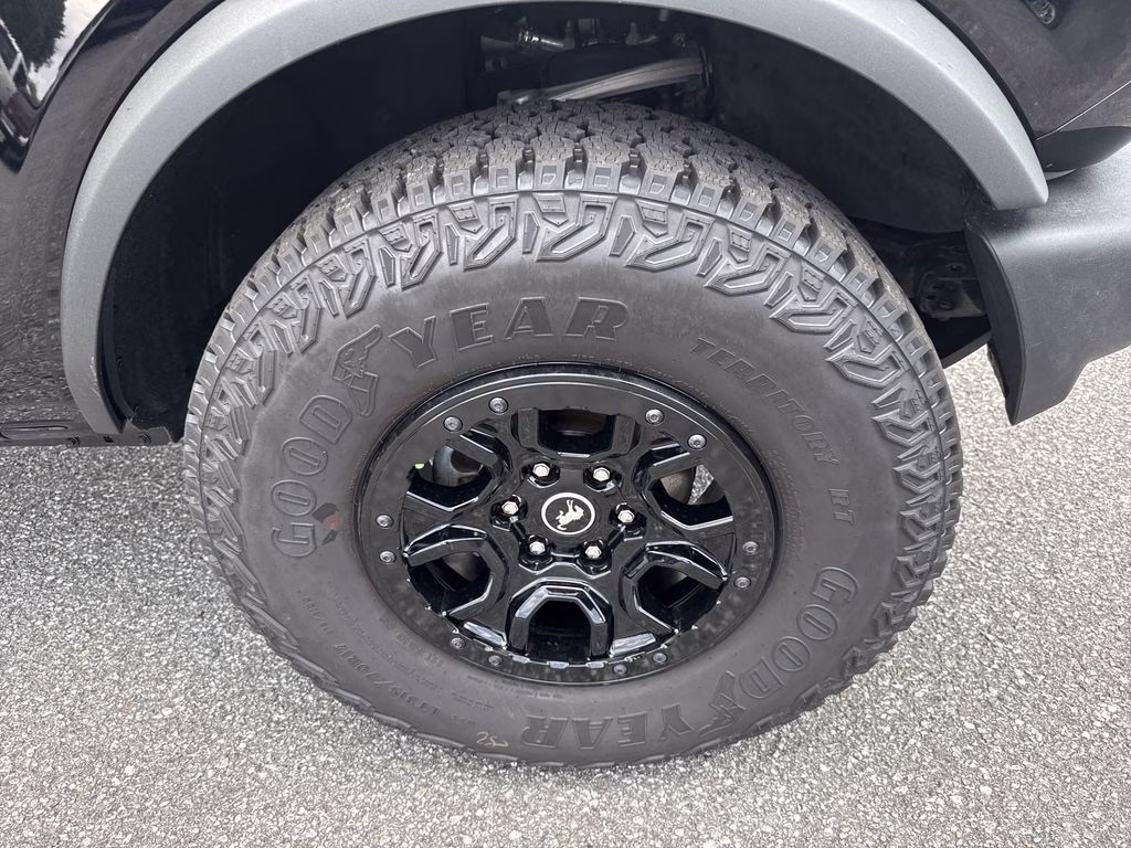 2023 Shadow Black Ford Bronco Base 4X4 SUV
