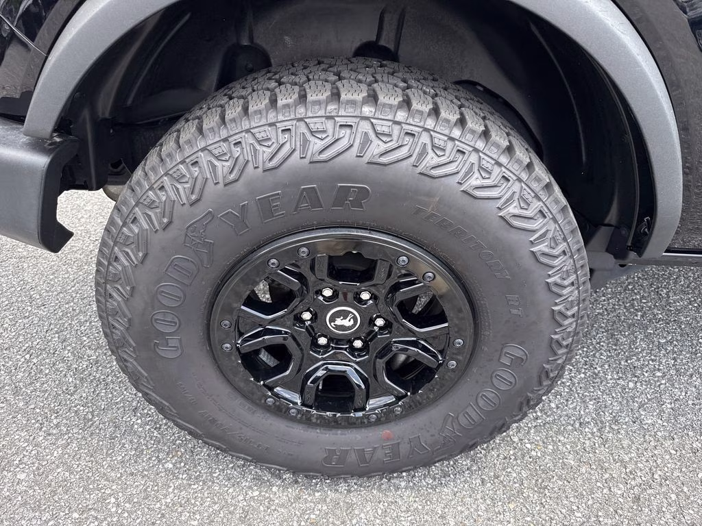2023 Shadow Black Ford Bronco Base 4X4 SUV