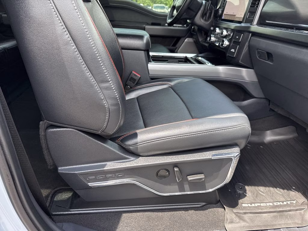 2024 Gray Metallic Ford Super Duty F-250 SRW Lariat 4X4 Truck