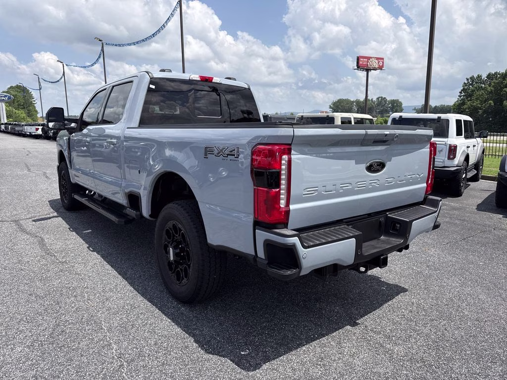 2024 Gray Metallic Ford Super Duty F-250 SRW Lariat 4X4 Truck