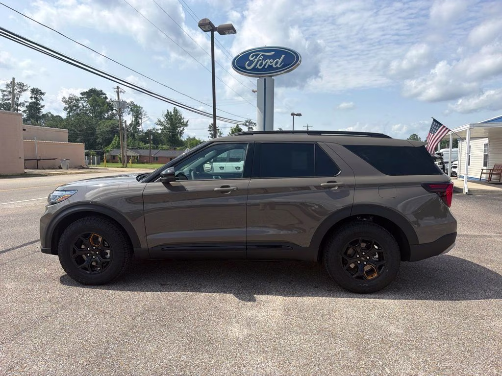 2026 Marsh Gray Ford Explorer Tremor 4X4 SUV