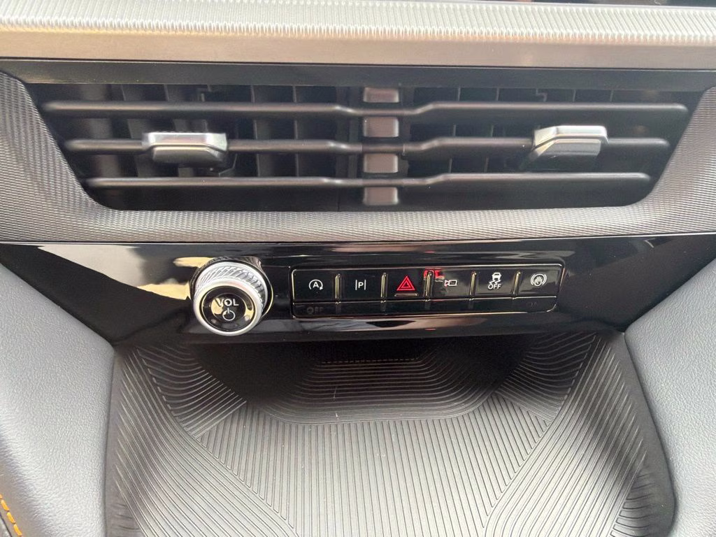 2026 Marsh Gray Ford Explorer Tremor 4X4 SUV