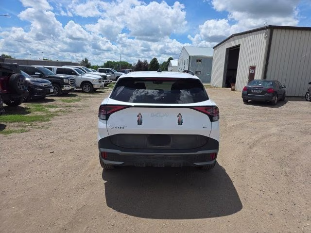2024 Glacial White Pearl Kia Sportage X-Line AWD SUV