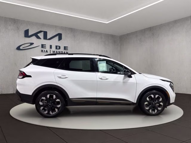 2024 Glacial White Pearl Kia Sportage X-Line AWD SUV