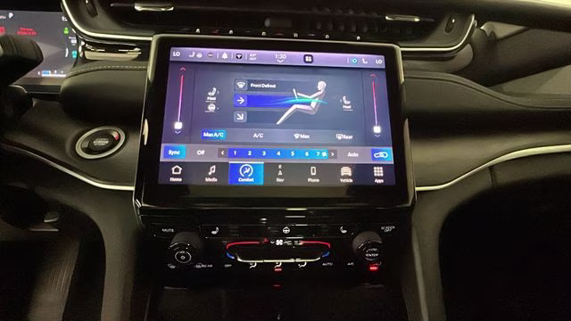 2024 Silver Zynith Jeep Grand Cherokee 4xe 4X4 SUV