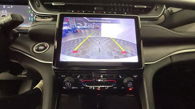 2024 Silver Zynith Jeep Grand Cherokee 4xe 4X4 SUV