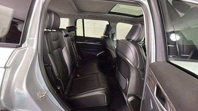 2024 Silver Zynith Jeep Grand Cherokee 4xe 4X4 SUV