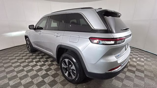 2024 Silver Zynith Jeep Grand Cherokee 4xe 4X4 SUV