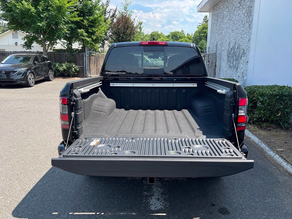 2026 Super Black Nissan Frontier PRO-4X 4X4 Truck