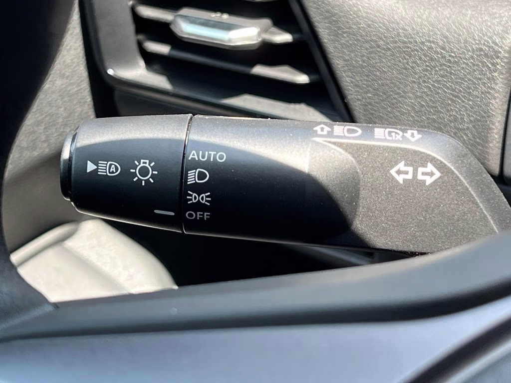 2026 Gun Metallic Nissan Sentra SV FWD Sedan