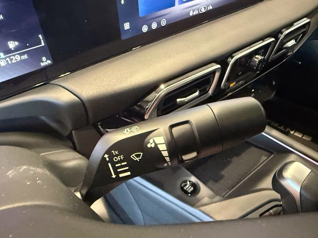 2026 Energetic Ember/Super Blk Nissan Sentra SR FWD Sedan