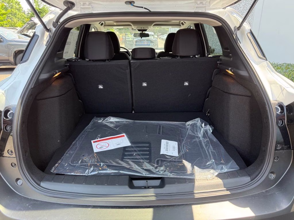 2026 Aspen White Tricoat Nissan Kicks SV AWD SUV
