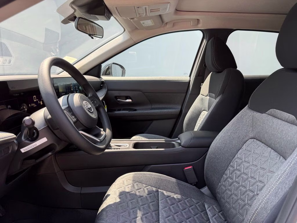 2026 Aspen White Tricoat Nissan Kicks SV AWD SUV