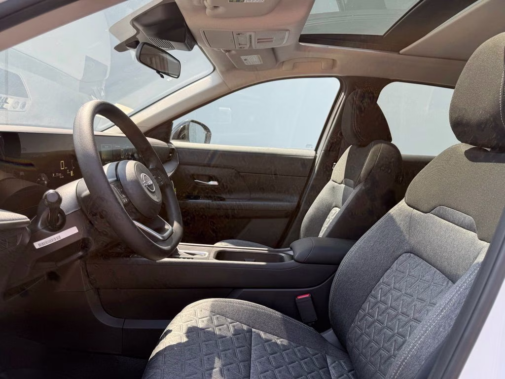 2026 Aspen White Tricoat Nissan Kicks SV AWD SUV