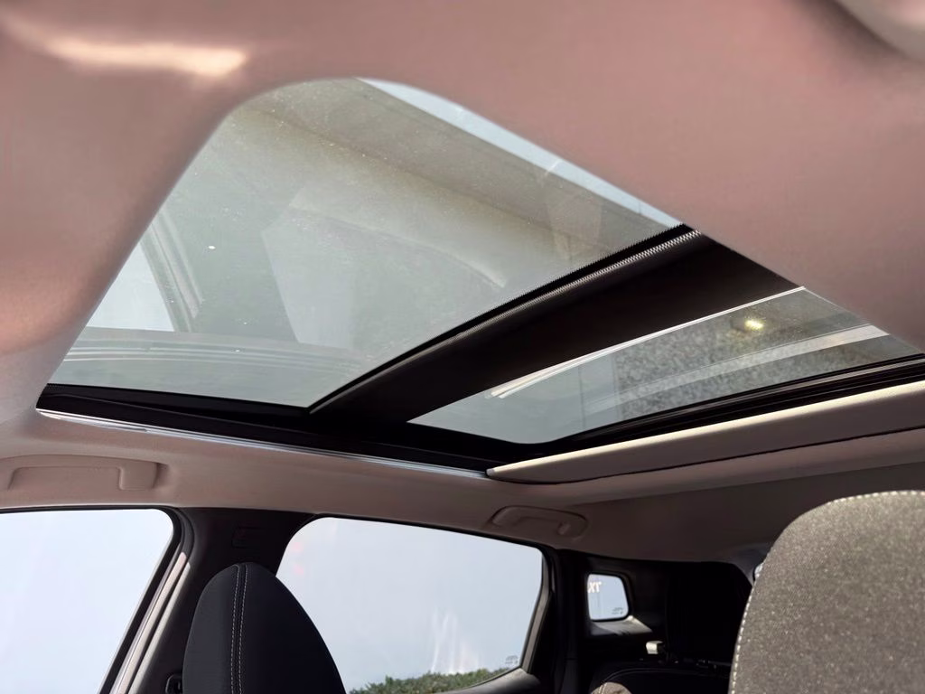 2026 Aspen White Tricoat Nissan Kicks SV AWD SUV