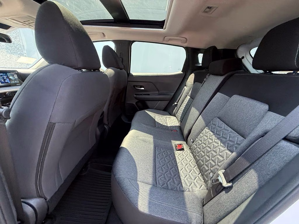 2026 Aspen White Tricoat Nissan Kicks SV AWD SUV