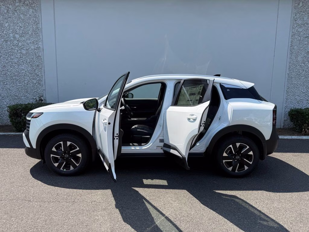 2026 Aspen White Tricoat Nissan Kicks SV AWD SUV