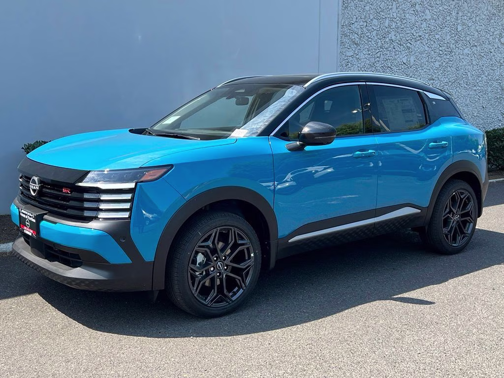 2026 Arctic Ice Blue/Black Nissan Kicks SR AWD SUV