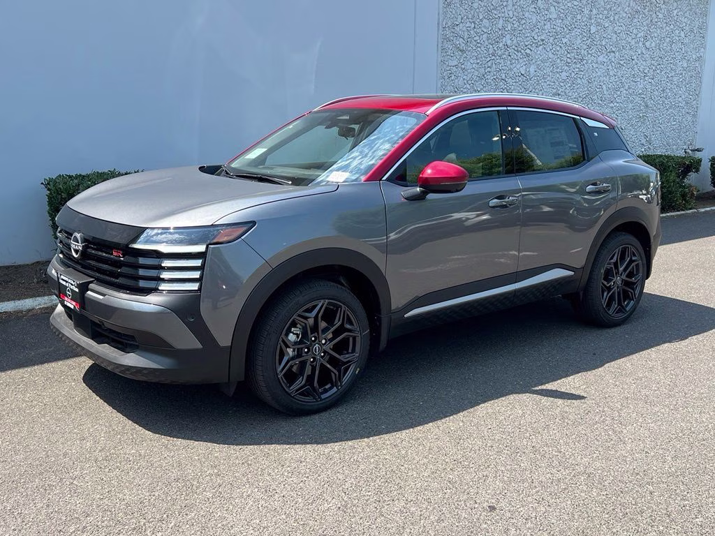 2026 Gun Metallic/Scarlet Ember Tintcoat Nissan Kicks SR AWD SUV