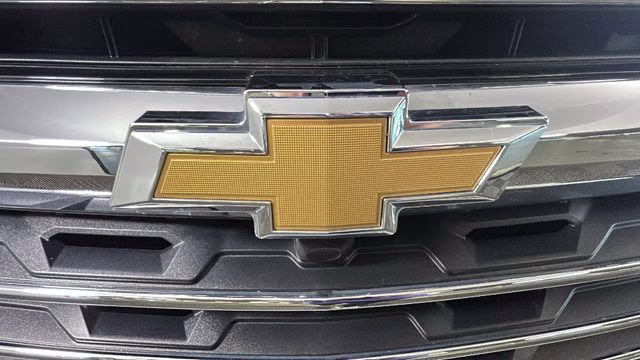 2025 White Chevrolet Traverse LT AWD SUV