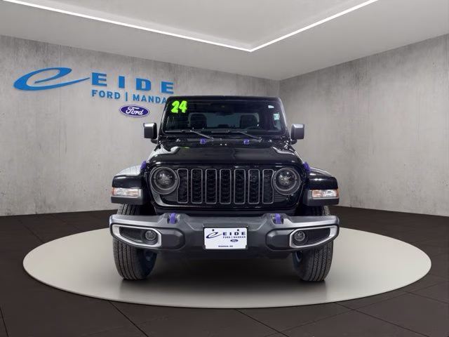 2024 Black Clearcoat Jeep Gladiator Sport S 4X4 Truck