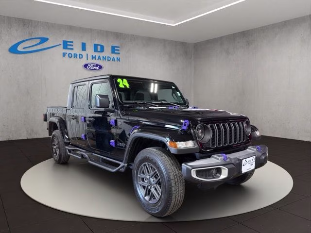 2024 Black Clearcoat Jeep Gladiator Sport S 4X4 Truck