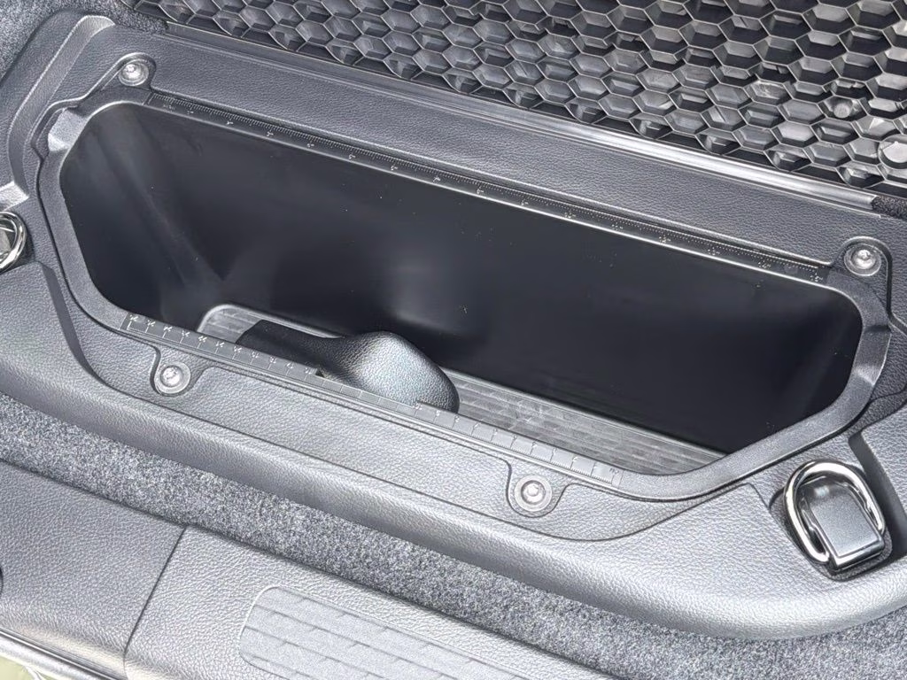 2026 Tank_Exterior Ram 1500 Express 4X4 Truck