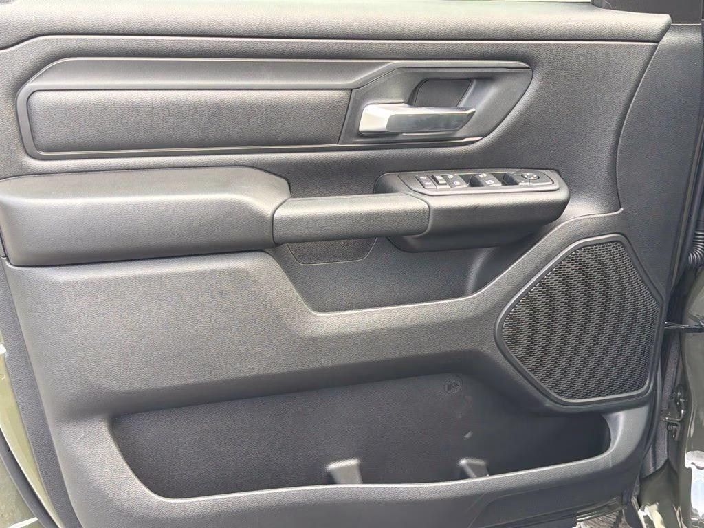 2026 Tank_Exterior Ram 1500 Express 4X4 Truck