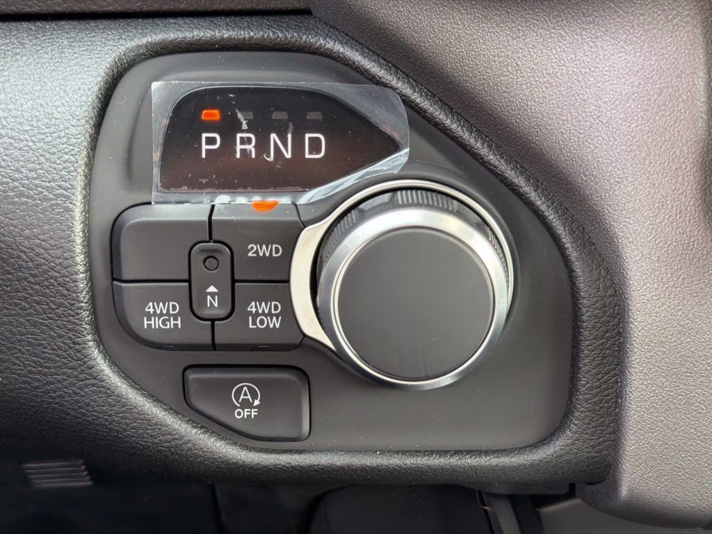 2026 Tank_Exterior Ram 1500 Express 4X4 Truck