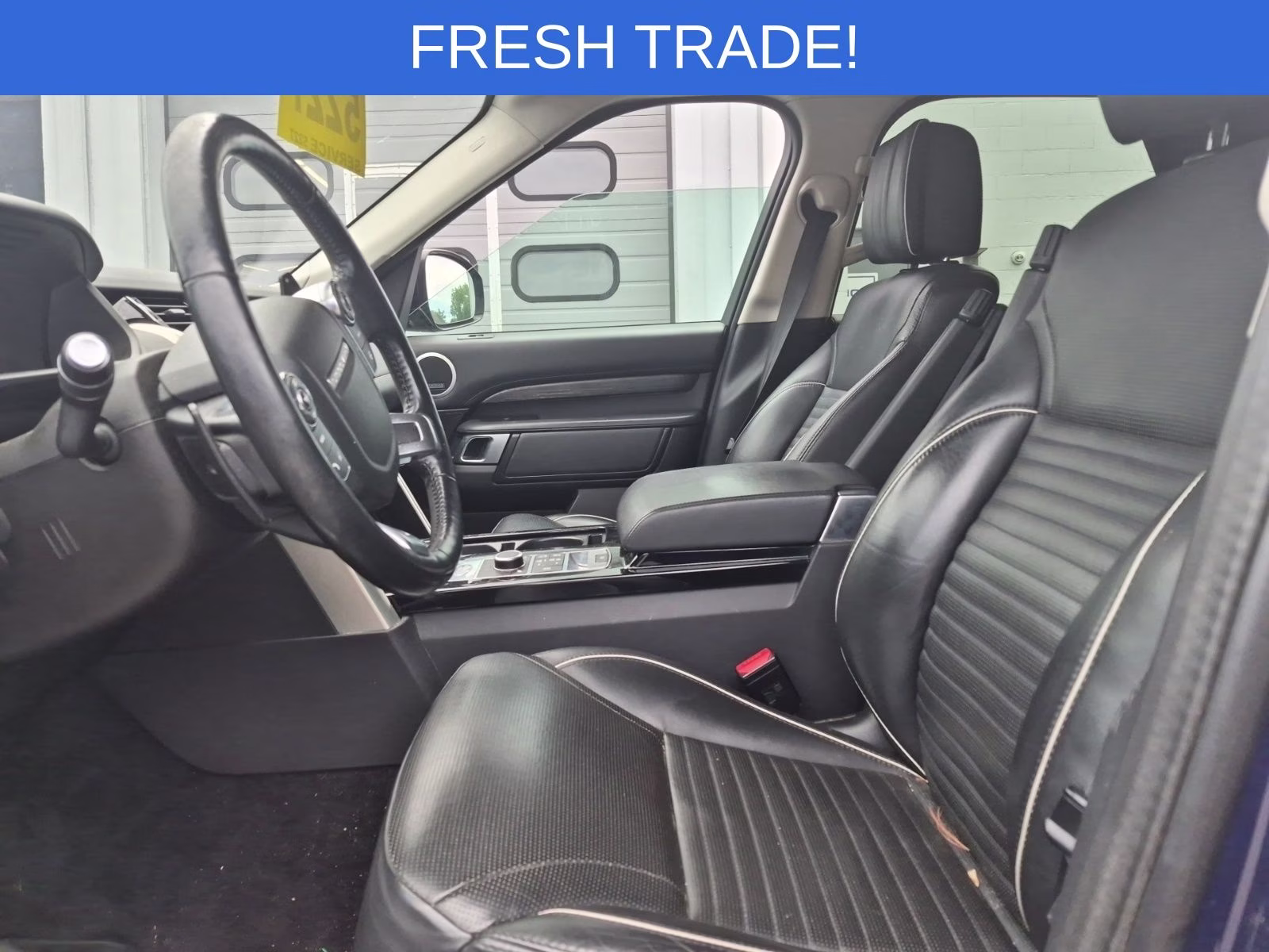 Used 2018 Land Rover Discovery HSE LUX with VIN SALRT2RV7JA075257 for sale in Norwalk, CT