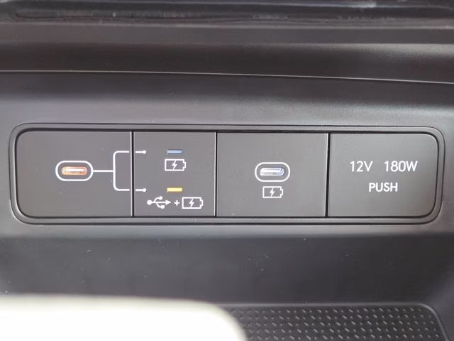 2026 Shimmering Silver Hyundai Tucson SEL Plus AWD SUV