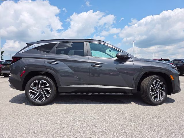2026 Ecotronic Gray Hyundai Tucson SEL Plus AWD SUV