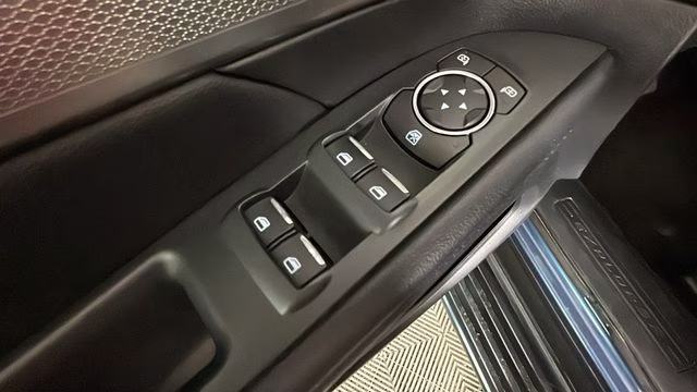 2018 Blue Metallic Ford Explorer XLT 4X4 SUV