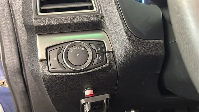 2018 Blue Metallic Ford Explorer XLT 4X4 SUV