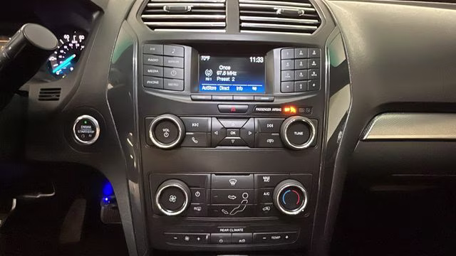 2018 Blue Metallic Ford Explorer XLT 4X4 SUV