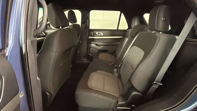 2018 Blue Metallic Ford Explorer XLT 4X4 SUV
