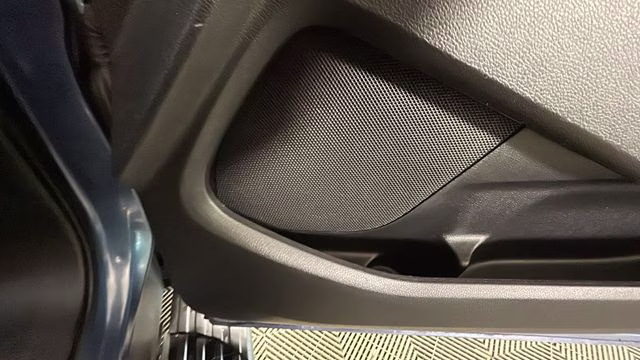 2018 Blue Metallic Ford Explorer XLT 4X4 SUV