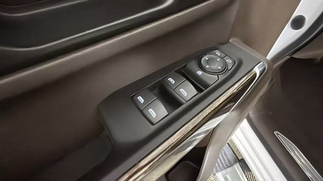 2022 Summit White GMC Sierra 2500HD SLE 4X4 Truck