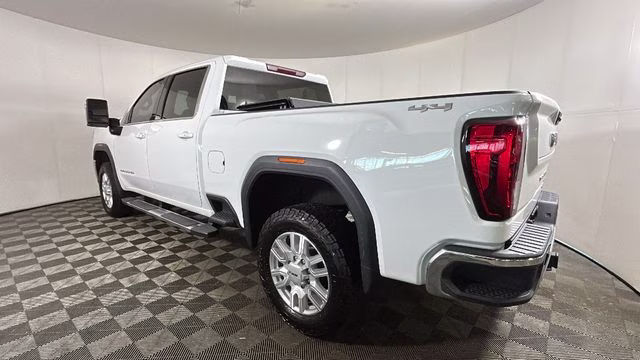 2022 Summit White GMC Sierra 2500HD SLE 4X4 Truck