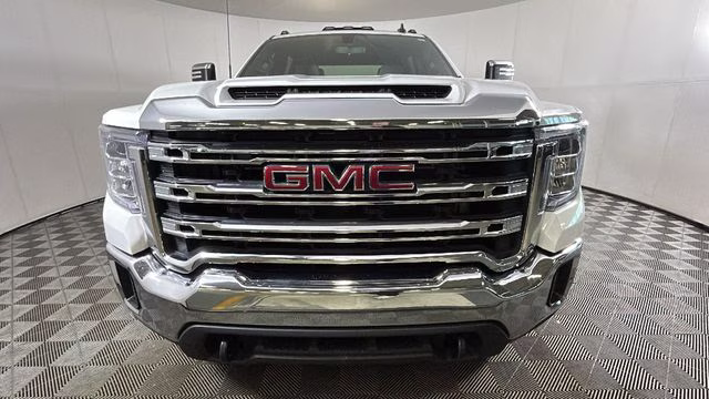 2022 Summit White GMC Sierra 2500HD SLE 4X4 Truck