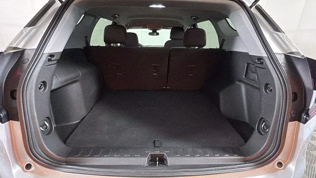 2022 Quicksilver Metallic GMC Terrain SLE AWD SUV