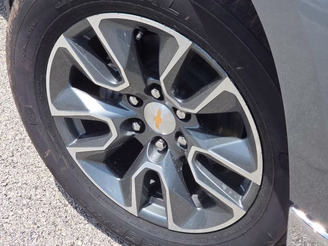 2026 Sterling Gray Metallic Chevrolet Silverado 1500 LT 4X4 Truck