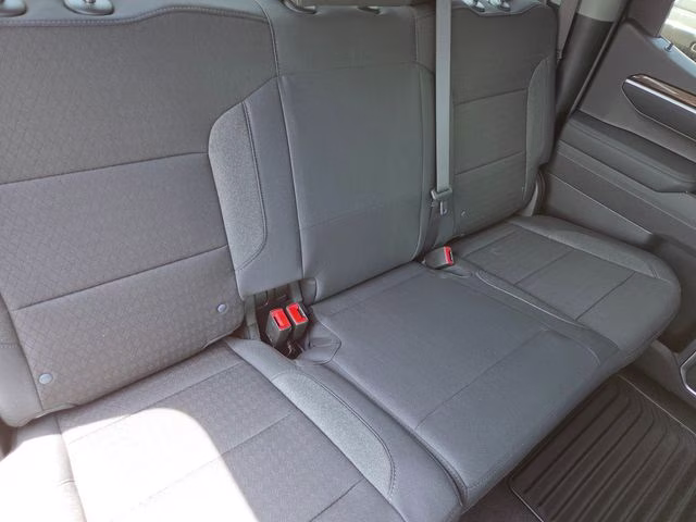 2026 Sterling Gray Metallic Chevrolet Silverado 1500 LT 4X4 Truck