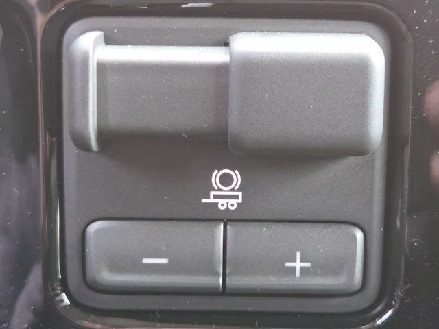 2026 Sterling Gray Metallic Chevrolet Silverado 1500 LT 4X4 Truck