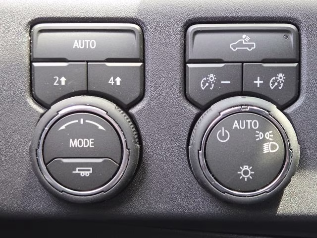 2026 Sterling Gray Metallic Chevrolet Silverado 1500 LT 4X4 Truck