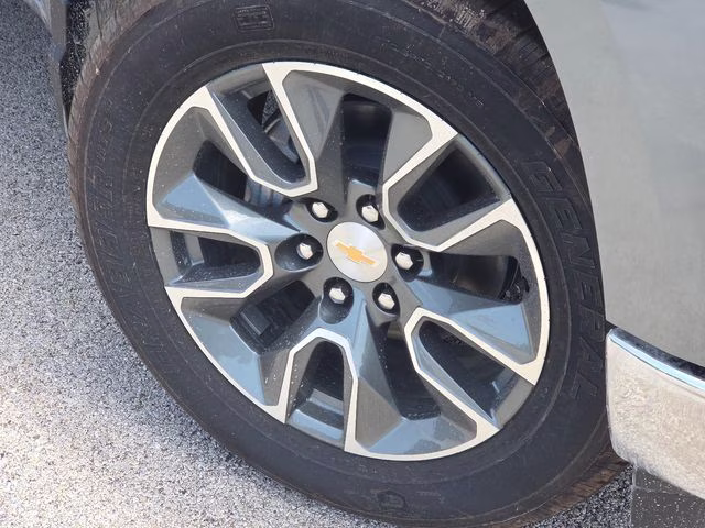 2026 Sterling Gray Metallic Chevrolet Silverado 1500 LT 4X4 Truck