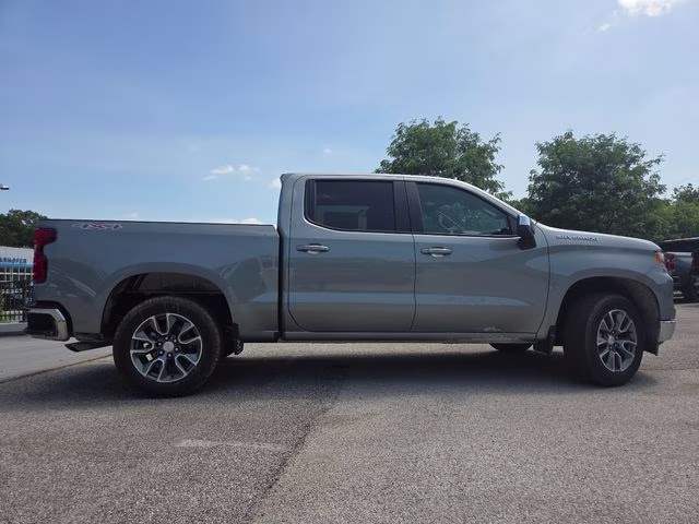 2026 Sterling Gray Metallic Chevrolet Silverado 1500 LT 4X4 Truck